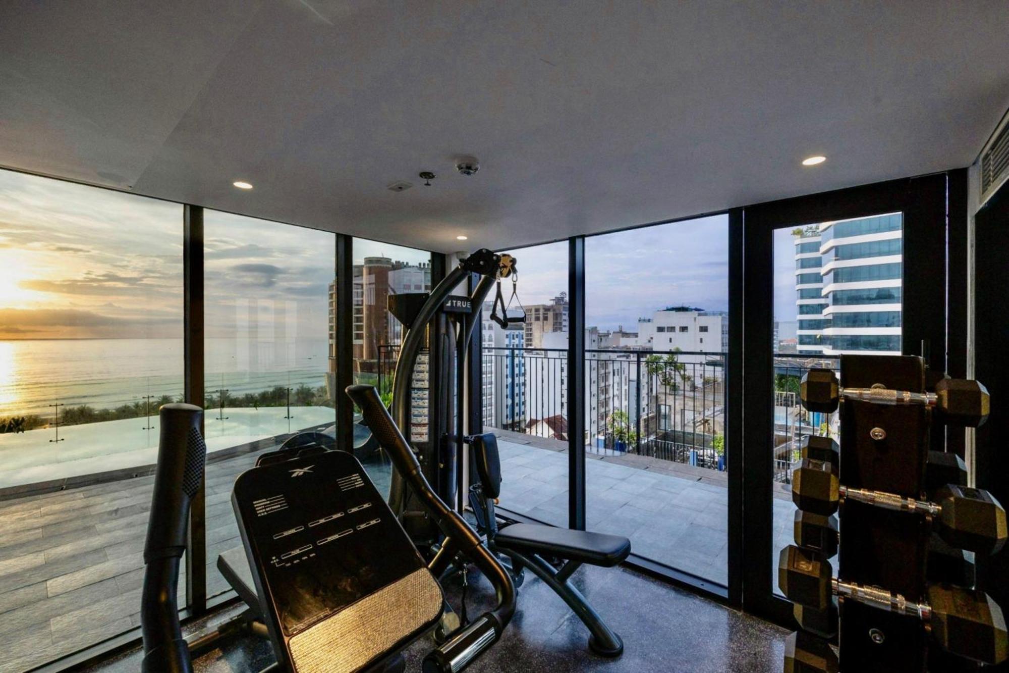 Taiyo Hotel & Apartment Дананг Экстерьер фото